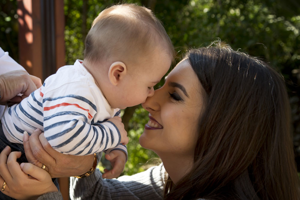 Laura insieme al suo primo figlio, Ferdinando