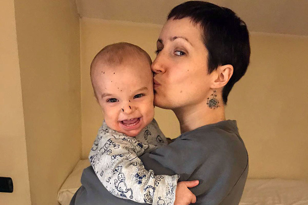 Fabio, nato con la sindrome di Wiskott Aldrich insieme a mamma Cecilia